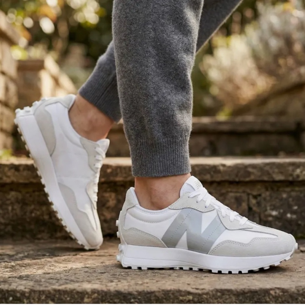 New Balance Men's White & Light Silver Gray Retro Runner